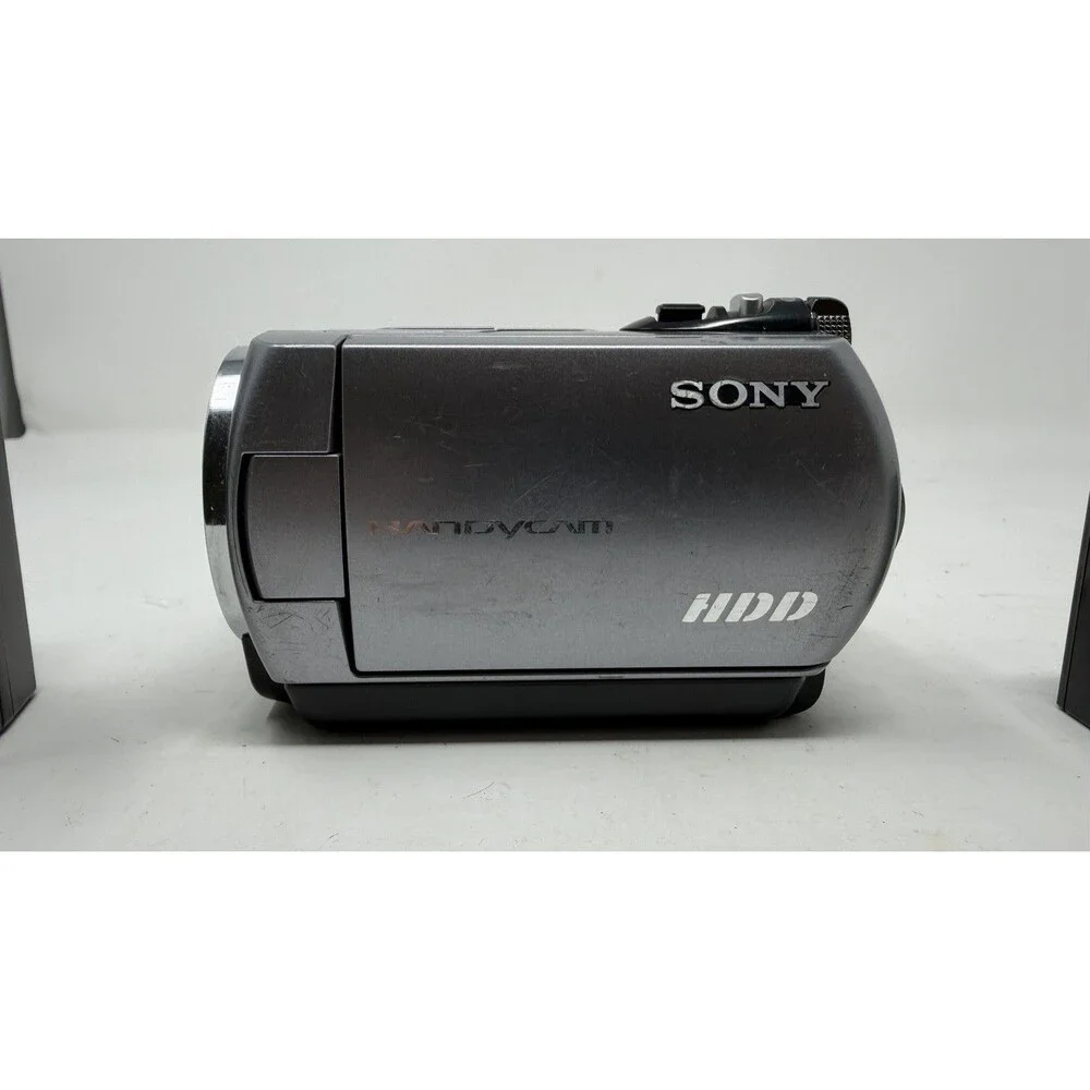 Sony DCR-SR62 Standard Definition Camcorder (Silver) 30GB HDD, Nightshot Mode